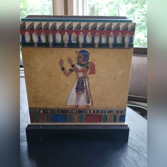 Vintage Large Egyptian Handpainted Signed Box - Picture 4 of 12